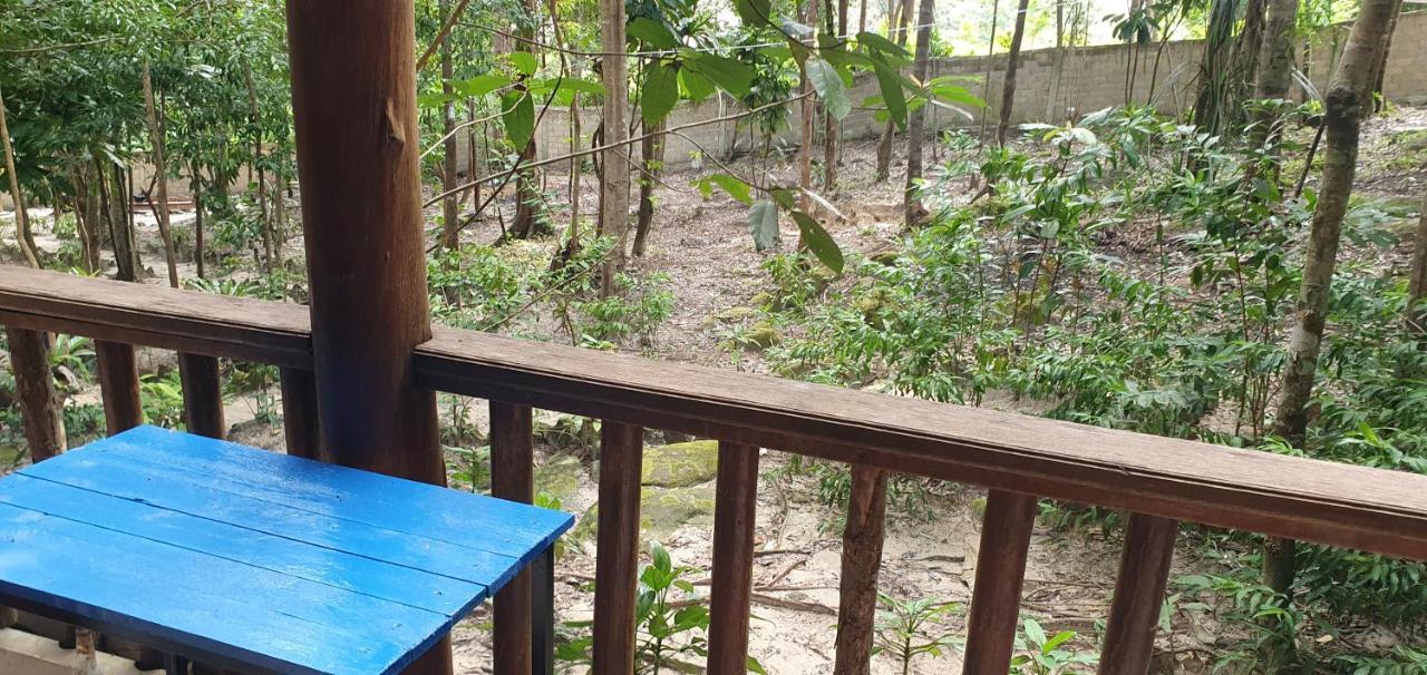 Sambath Sakseth Bungalow Kaoh Touch Bilik gambar